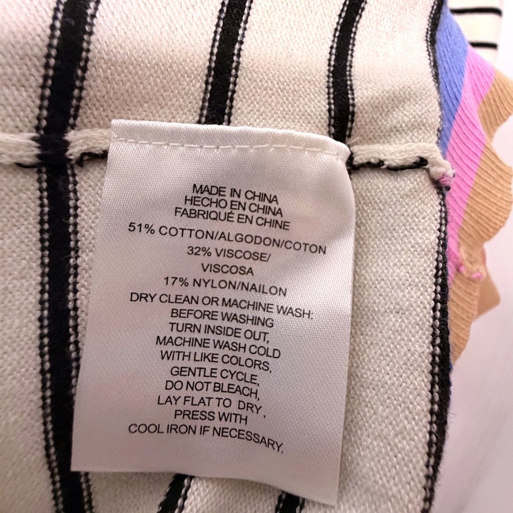Jones New York Striped V-Neck Sweater Pink Blue Trim Ivory Black Women's M NEW - Picture 4 of 6